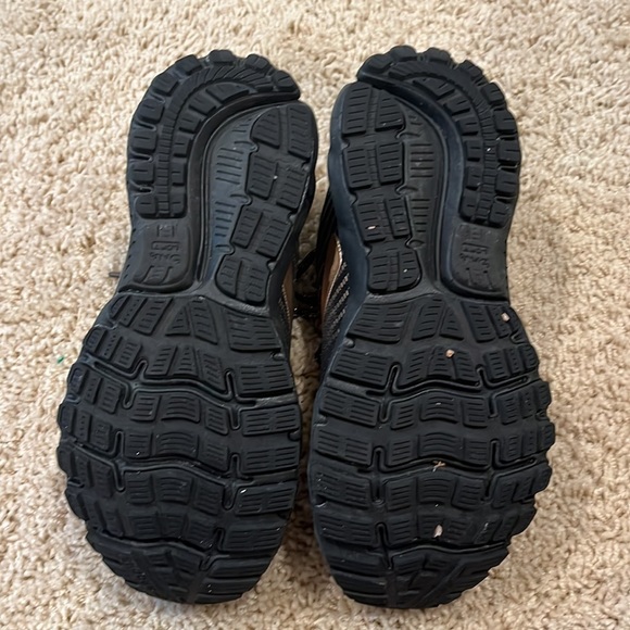 Brooks Ghost 12 Running Shoe - Picture 4 of 4